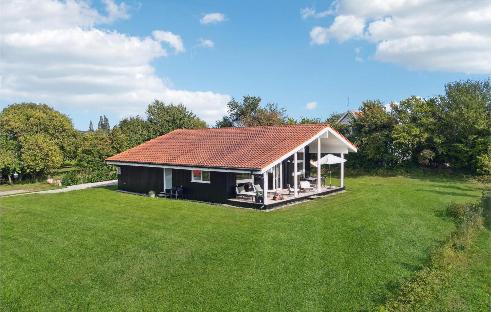 Amazing Home In Askeby With Sauna ภายนอก รูปภาพ