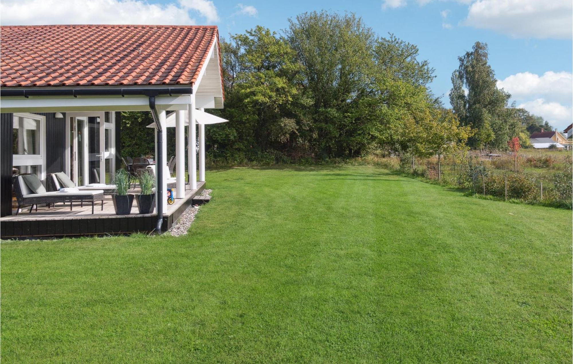 Amazing Home In Askeby With Sauna ภายนอก รูปภาพ